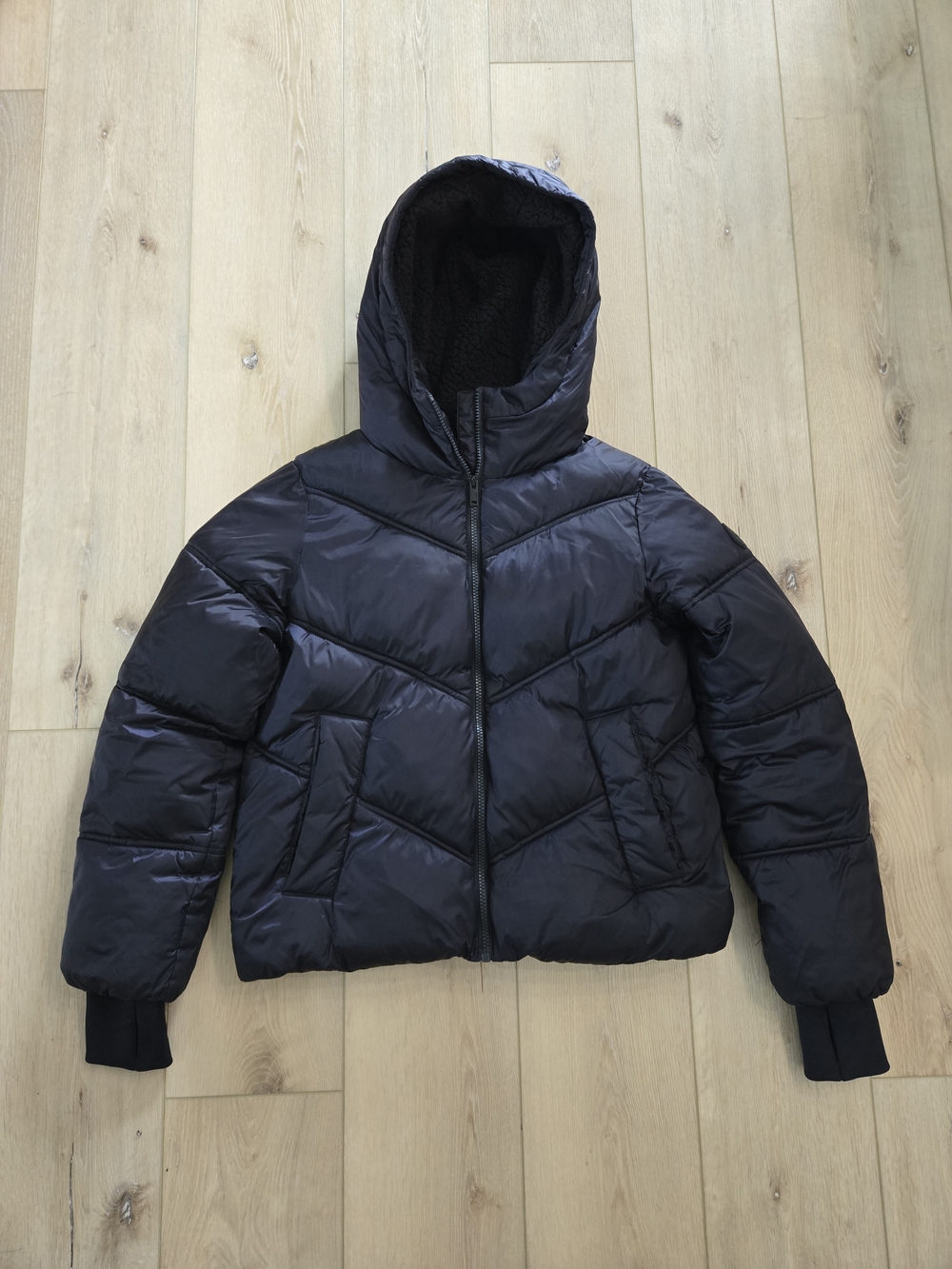 UGG Australia Ronney Cropped Hooded Puffer Jacket Tar Black / Navy Size XS